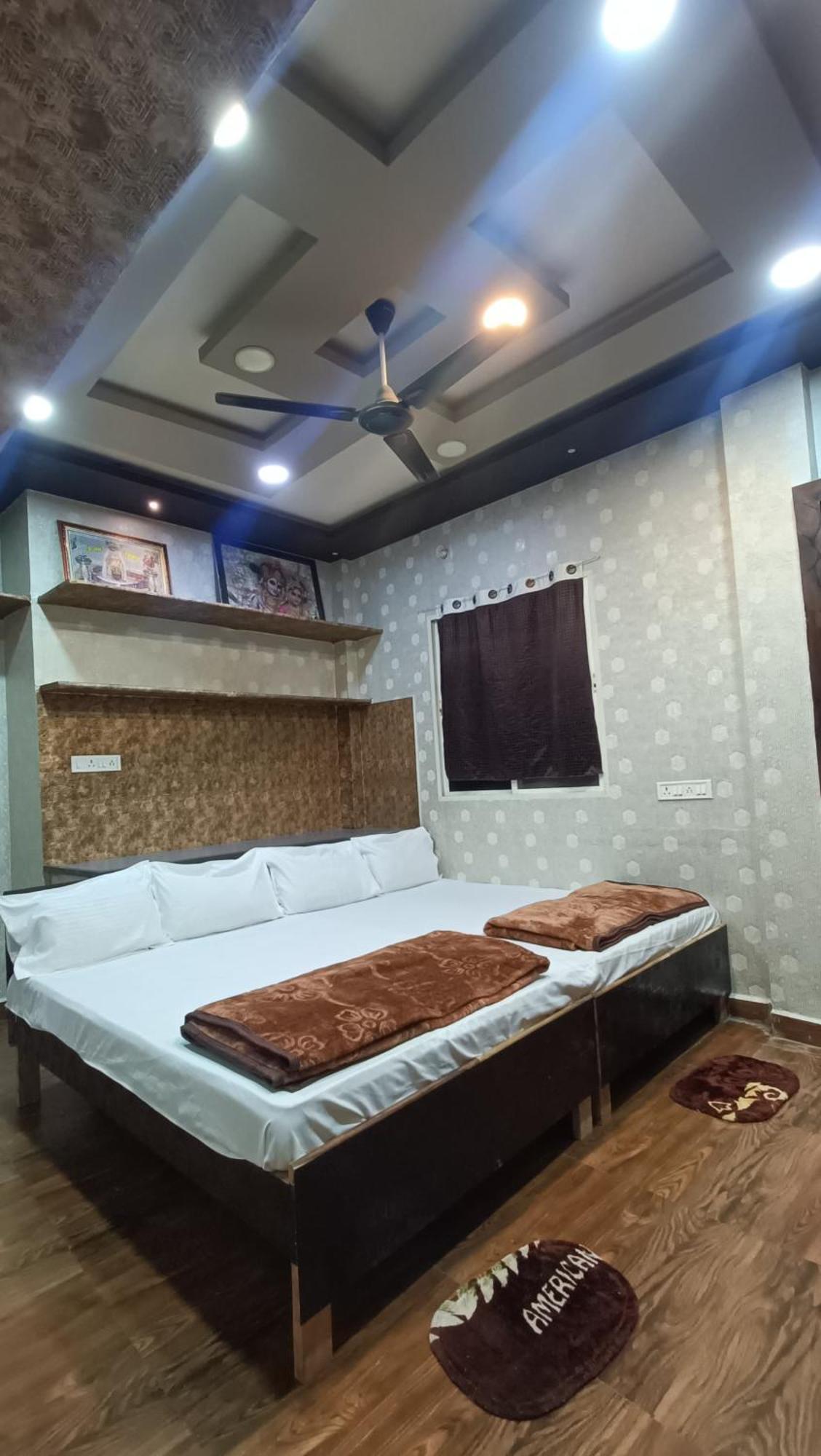 Mangaldeep Guest House Ujjain Eksteriør bilde